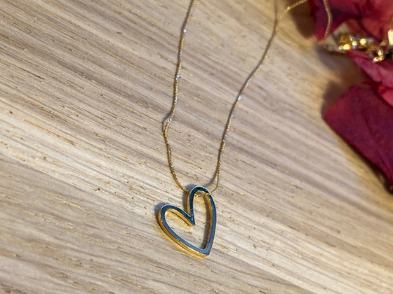 1 Collier A Coeur en veux-tu