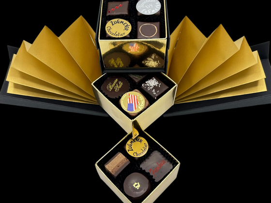 Coffret 24 bonbons de chocolats assortis noirs et lait