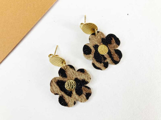 Boucles d'oreilles fleur en cuir léopard