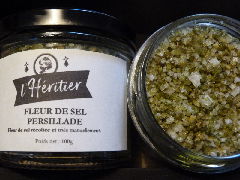Coffret 3 minis boîtes fleur de sel - Les Chemins de Provence - Panier  gourmand